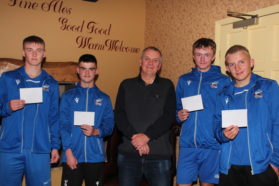 4 lads from Winterton Receive £25 each toward cost of Training Kit
